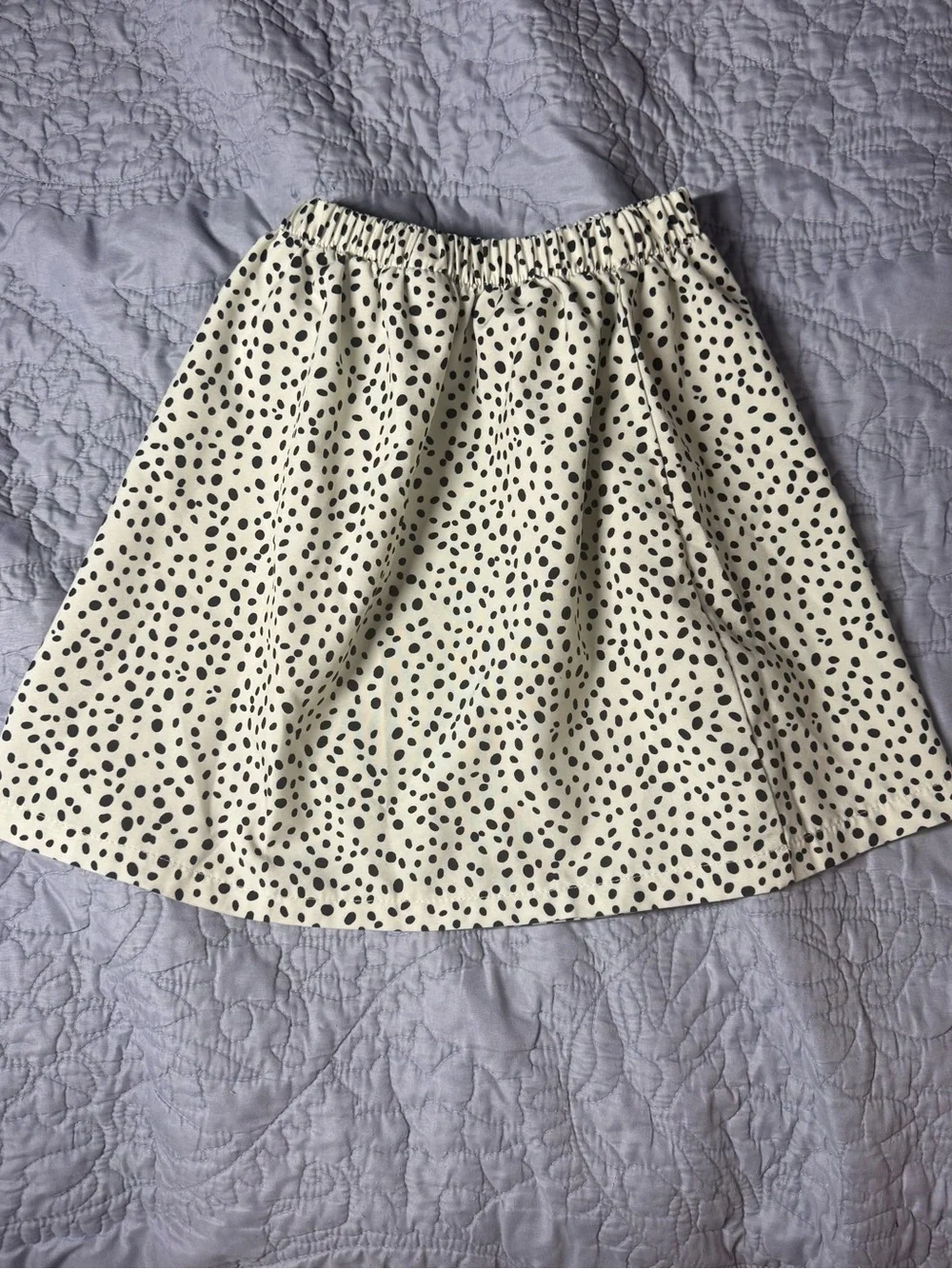 🔥3/$15 SHEIN Off White Skirt with Black Polka Dot Print girls 130 (medium 8)